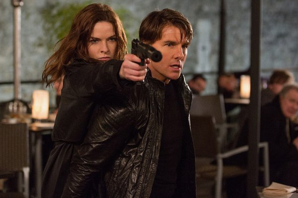 Rebecca Ferguson y Tom Cruise en la explosiva "Mission Impossible: Rogue Nation".  Foto: Chabella James / Paramount Pictures.